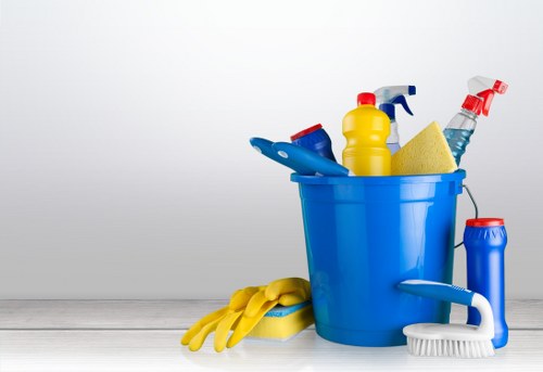 Detailed deep cleaning services Kentishtown for homes and offices