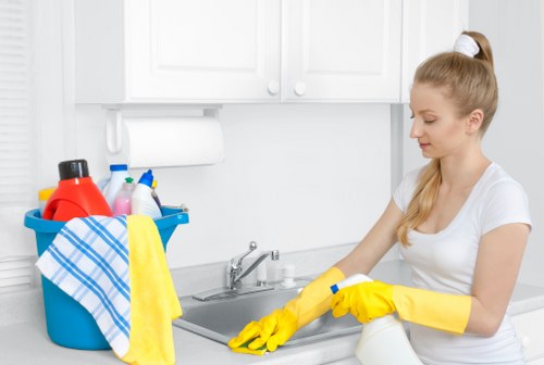End-of-tenancy and office cleaning services in Kentishtown